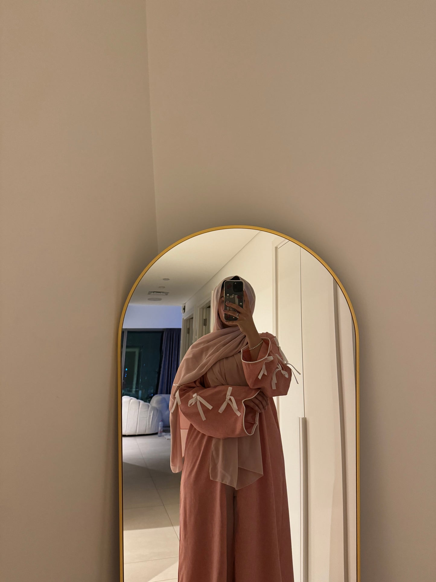 Coquette abaya- pink