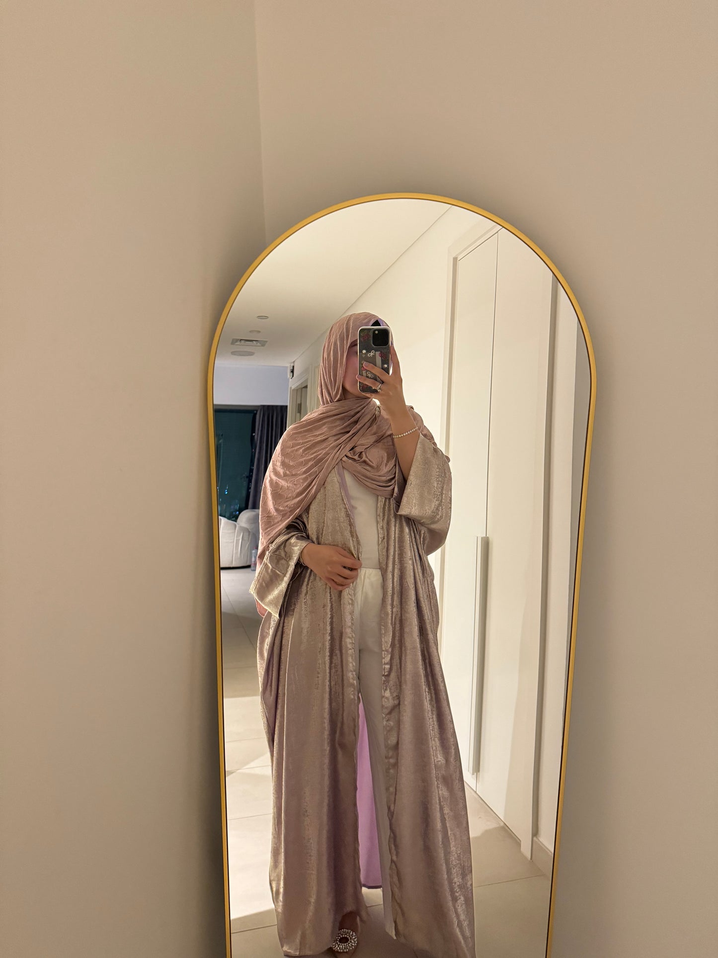 Abaya pink shimmer